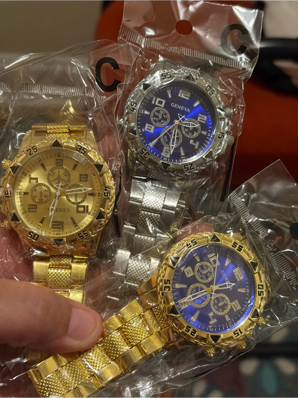 Geneva bold gold